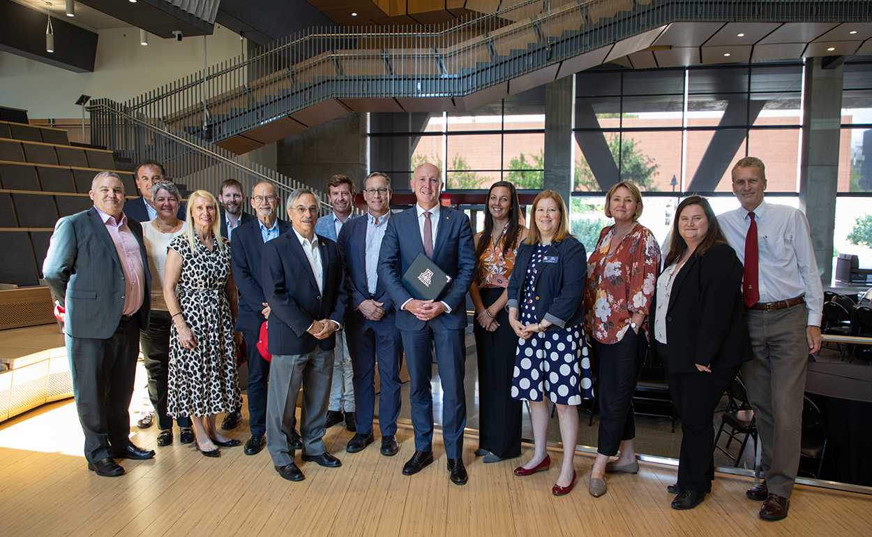 l-r: Grant Waterer, Murat Kacira, Angela Kelly, Linda Dawson, Kevin Pfleger, Peter Klinken, Steven Goldschmid, Darren Forster, John O’Neil, Hon Stephen Dawson, Hillary Vance, Erin Chadd, Rebecca Brown, Emily Kotay, and George Fantry.