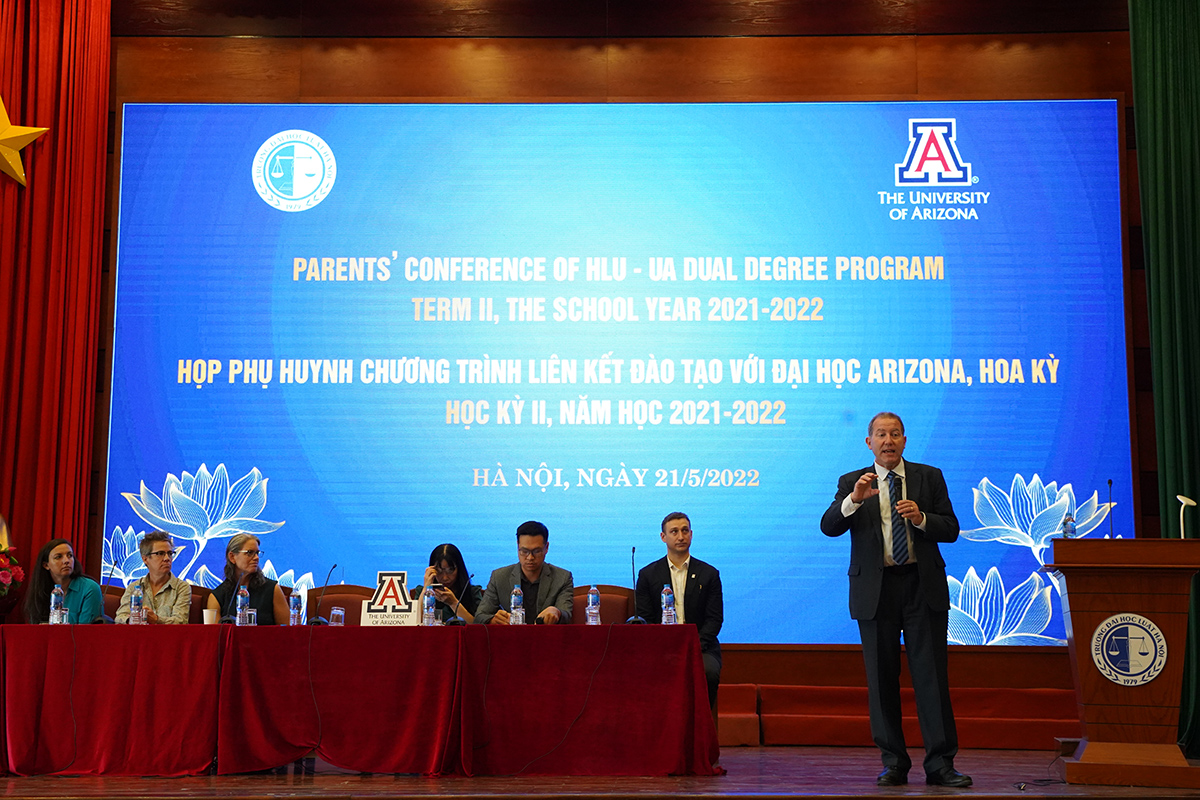 UArizona's Marc Miller speaking at Hanoi Law University presentation for parents