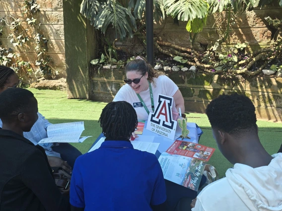 Michelle sits with potential U of A students