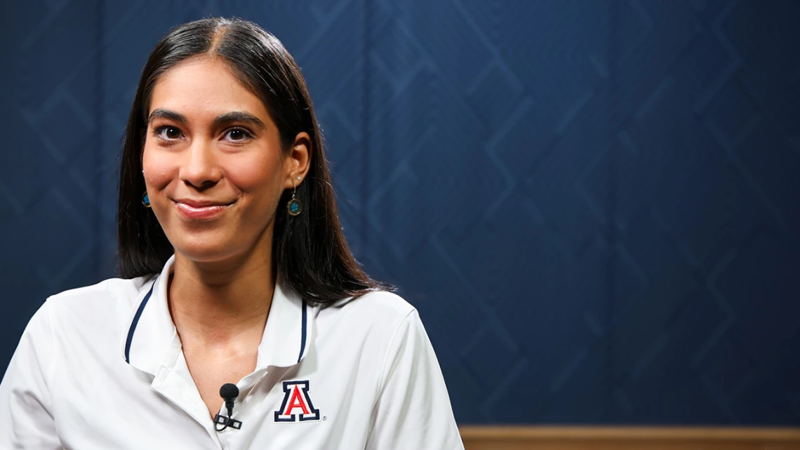 U of A student Diana smiles at the camera 