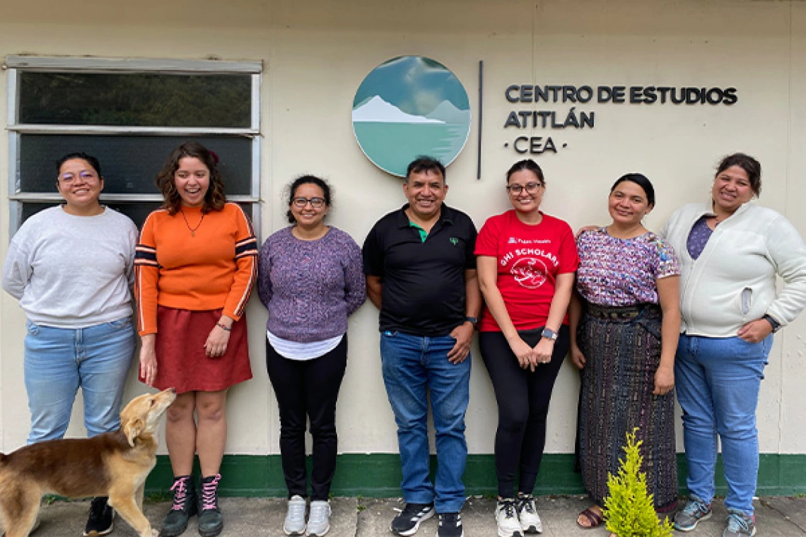 Anna Yunuen Soto Fernández, PhD student, with colleagues from the Universidad del Valle de Guatemala.