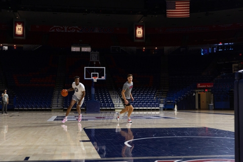 University of Arizona Men's basketball practice