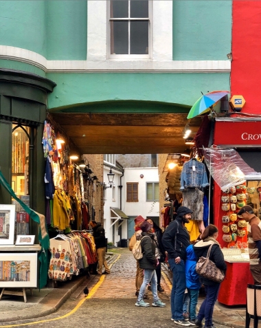 Study Abroad London - Portobello Market Scene